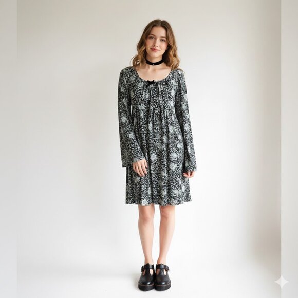 Cynthia Rowley Dresses & Skirts - CYNTHIA ROWLEY VINTAGE 90s Dark Floral Babydoll Dress 8